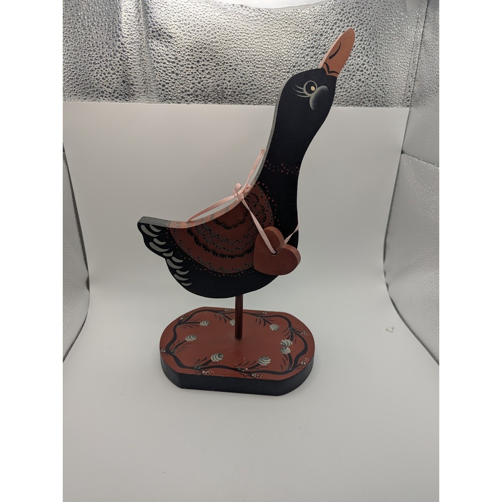 Vtg Wooden Duck Figurine Rustic Farmhouse Heart Accent Shelf‎ Sitter Folk Art